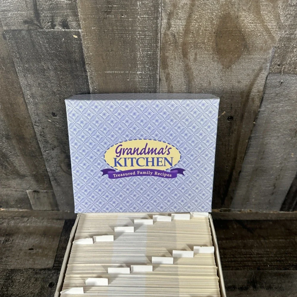 Grandma's Kitchen Treasured Family Recipes Boxed Recipe Card Set, Paper Original